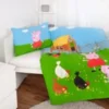 Herding Peppa Pig Wutz George Traktor Bauernhof Baby Wende Bettwäsche 100x135 Cm -Barbie Store 2d16b0b4a007311075edd39d2ee80d8f