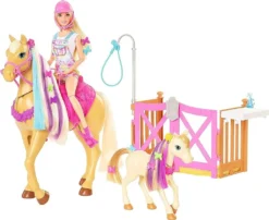 Mattel HGB58 - Barbie - Spielset, Puppe Mit Pferden Und Zubehör, Frisierspaß -Barbie Store 319b53b125d6701cc2875281b698933a