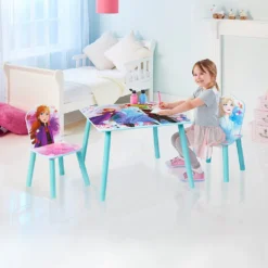 Worlds Apart Die Eiskönigin- Set Aus Tisch Und 2 Stühlen Für Kinder -Barbie Store 35137b593dad2fda2007e09d14ec8ccf