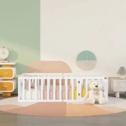 Merax Kinderbett 90x200 Cm Babybett Mit Zaun Und Schutzgitter, Kiefernholz Bodenbett Jugendbett, Weiß -Barbie Store 5351a8fb173c42f0195f9b6e9aa0563f