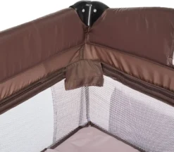 Tectake Kinderreisebett Hund 132x75x104cm Mit Wickelauflage Und Transporttasche - Braun -Barbie Store 53b26ddcbd9d9ceea8110c12aa4a597c