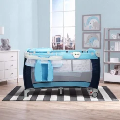 COSTWAY Babybett Reisebett Klappbett Babyreisebett Kinderbett Kinderreisebett Laufstall + Wickelauflage Mit Schaukelfunktion (blau) -Barbie Store 56b2a78cb75d130cad280aa6cddd4a56