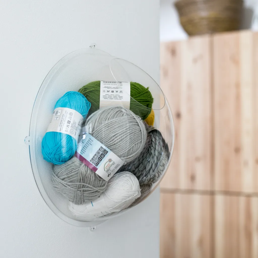 HMF 46632-22 Wandregal Acrylhalbkugel, Hängedisplay, Ø 32 Cm, Transparent 9 HMF 46632-22 Wandregal Acrylhalbkugel, Hängedisplay, Ø 32 Cm, Transparent – Bild 7