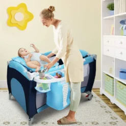 COSTWAY Babybett Reisebett Klappbett Babyreisebett Kinderbett Kinderreisebett Laufstall + Wickelauflage Mit Schaukelfunktion (blau) -Barbie Store 6b7b350ef0afa7e2e7602edaa563c866