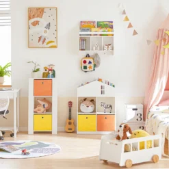 SoBuy KMB49-W Kinder Bücherregal Mit Haus-Design Kinderregal Mit 2 Stoffboxen Spielzeugregal Aufbewahrungsregal Für Kinder Spielzeug-Organizer Weiß BHT Ca.: 65x91x27cm -Barbie Store 83be06aed1d7a7a933ce125506451a76