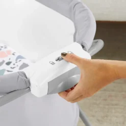 Fisher Price Fisher-Price 3-in-1 Zusammenklappbares Baby-Beistellbettchen, Reisebett & Wiege 10 Fisher Price Fisher-Price 3-in-1 Zusammenklappbares Baby-Beistellbettchen, Reisebett & Wiege -Barbie Store 97cf88f0c71d1995d5e6c1201d7f5083