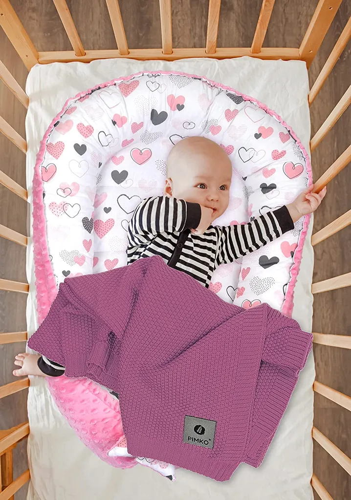 PIMKO Babynest 2seitig Minky Babynestchen Für Baby Kuschelnest Babykokon Für Säuglinge Und Neugeborene Babykissen Für Zuhause 55 X 90 Cm - ROSA Herzen 6 PIMKO Babynest 2seitig Minky Babynestchen Für Baby Kuschelnest Babykokon Für Säuglinge Und Neugeborene Babykissen Für Zuhause 55 X 90 Cm - ROSA Herzen – Bild 4
