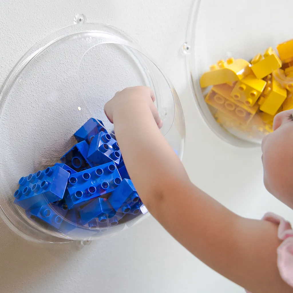 HMF 46632-22 Wandregal Acrylhalbkugel, Hängedisplay, Ø 32 Cm, Transparent 4 HMF 46632-22 Wandregal Acrylhalbkugel, Hängedisplay, Ø 32 Cm, Transparent – Bild 2