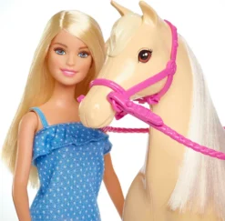 Barbie Pferd Mit Puppe (blond), Anziehpuppe, Modepuppe, Pferde Spielzeug -Barbie Store bfd8f15dd8108fc74d3eed773677f3d2