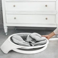 Munchkin Babyschaukel -Barbie Store c92f70a36ae50ef3a80785f7eac631a9