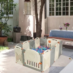 COSTWAY Laufgitter Laufstall Baby, Absperrgitter Aus Kunststoff, Krabbelgitter Faltbar, Spielzaun Fuer Kinder, Schutzgitter Mit Tuer Und Spielzeugboard -Barbie Store cb09da7c30a5219f4ad576474cf504b9