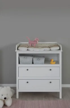 Trendteam Babyzimmer 3-teilige Kombination Ole/Emma Weiß Melamin/WeißNachbildung -Barbie Store e553bf3d2cc4ee8d72924c006e5a9781