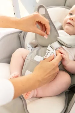 Fütterungsstuhl + Indigo Hellgrau Schwung -Barbie Store eb260c7625ff89c84c05b50caf4a4581