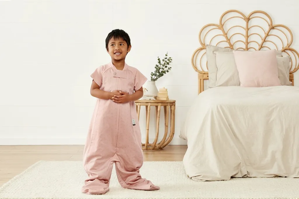 ErgoPouch Schlafsack Baby Mit Füßen 4 Jahreszeiten Für 8-24 Monate - Berries - TOG 1.0 - Babyschlafsack, Pucksack 5 ErgoPouch Schlafsack Baby Mit Füßen 4 Jahreszeiten Für 8-24 Monate - Berries - TOG 1.0 - Babyschlafsack, Pucksack – Bild 3